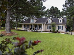 905 Saddle Hill Rd, Greenwood, SC 29646