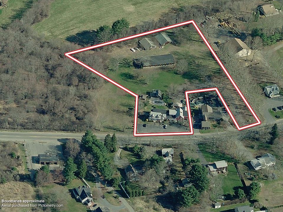 395 Plymouth St, Halifax, MA 02338 Zillow