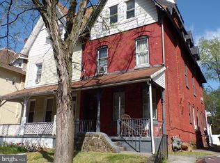 411 Green Ln, Reading, PA 19601