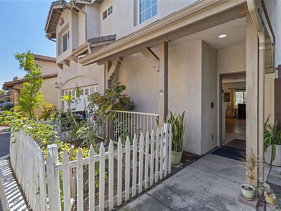 4th image of 14522 Day Lily Ln