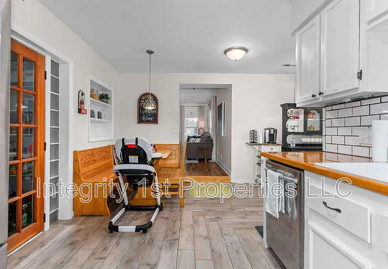 11221 W 59th Ter — Photo 37