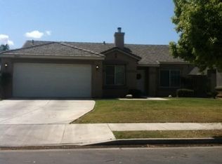 10603 Yosemite Falls Ave, Bakersfield, CA 93312