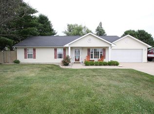 1207 Beatty Mound Rd, Jerseyville, IL 62052