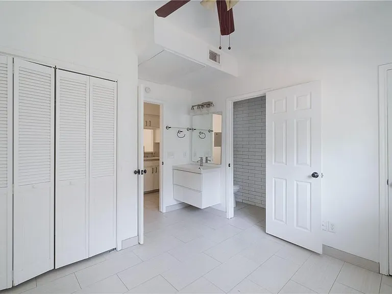 2605 Enfield Rd #110 — Photo 16