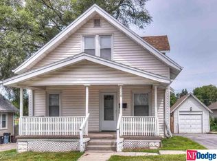 4114 R St, Omaha, NE 68107