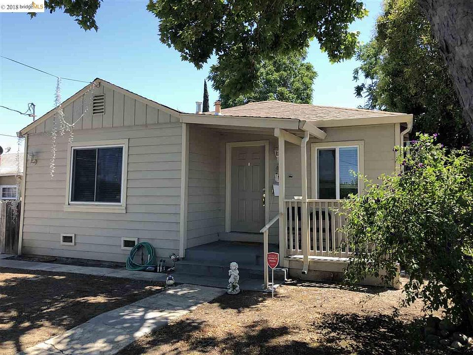 1st image of 527 Texas St