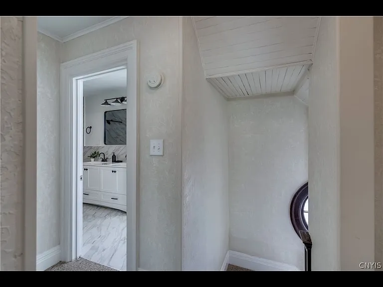 421 S Massey St — Photo 43
