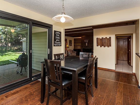 5th image of 3609 Western Hills Dr