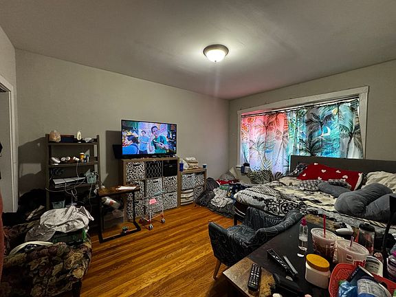 4th image of 4958 N Saint Louis Ave APT 2