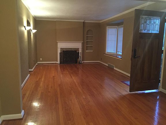 front room (pre-reno)
