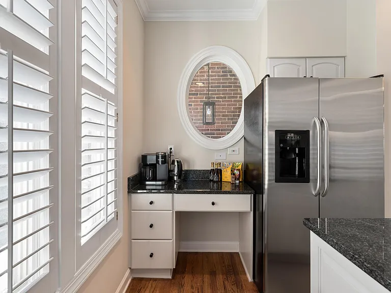 2116 Park Dr — Photo 13