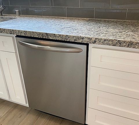 5th image of 479 Allview Ct