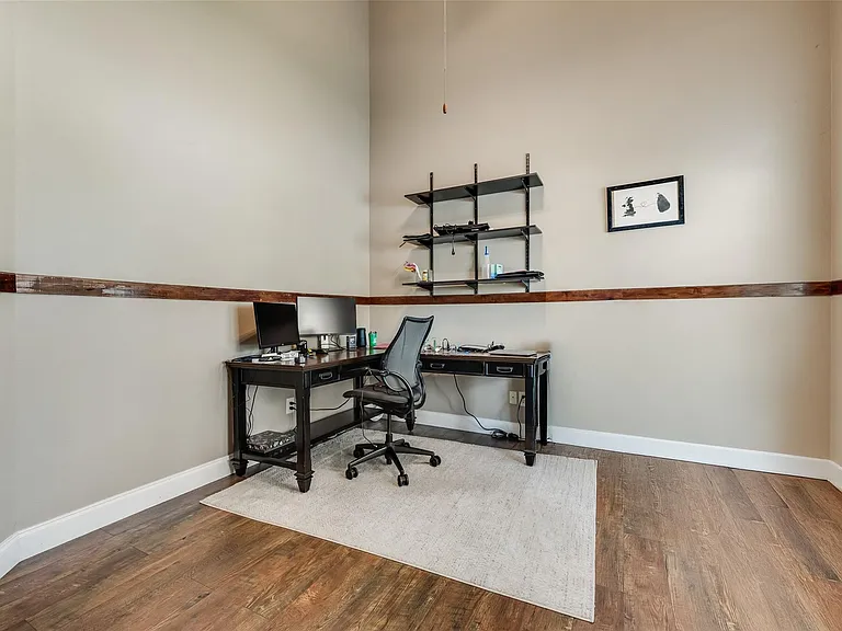 4104 Tiffany Dr — Photo 13