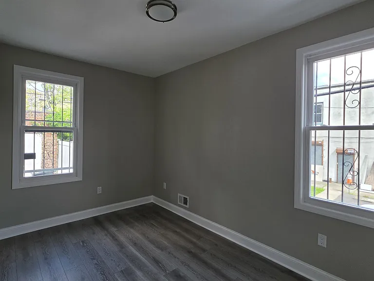 218 Dwight St #1 — Photo 10