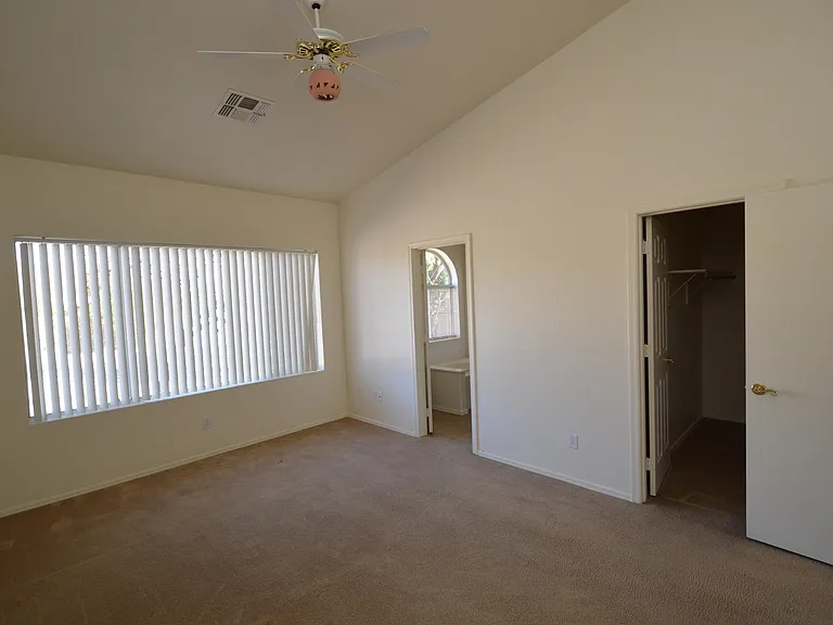 9941 E Paseo — Photo 7