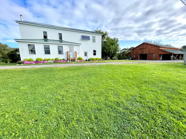 446 East Rd, Burke, NY 12917