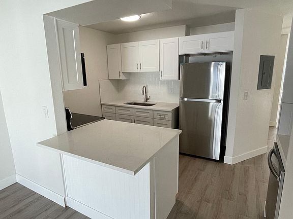4th image of 11917 Cypress Crest Cir