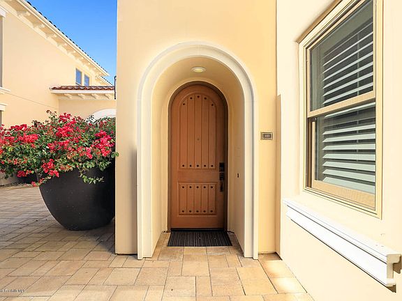 3rd image of 110 S Orange Grove Blvd APT 103