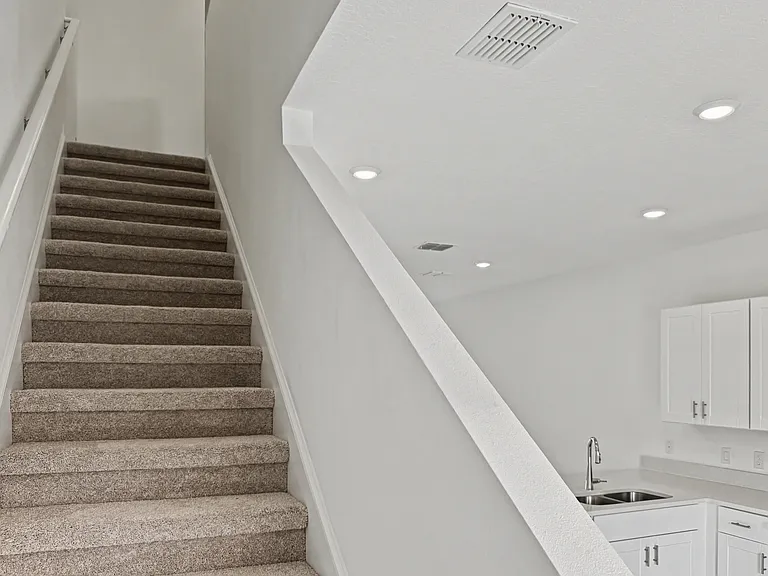 2996 Skyline Loop — Photo 11