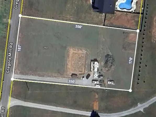 292 Gregory Mill Rd, Shelbyville, TN 37160