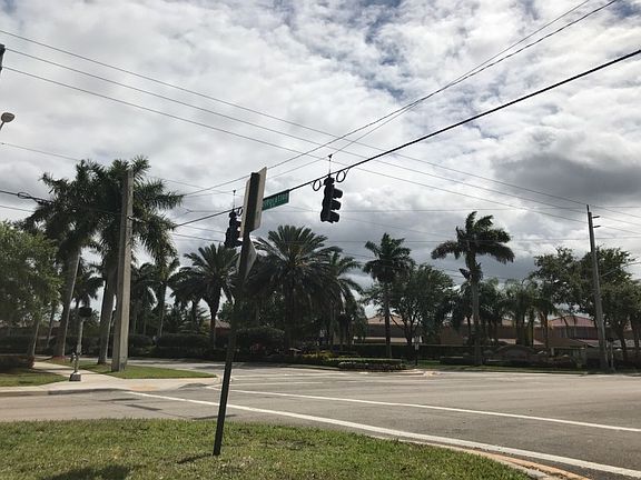 4th image of 6628 Duval Ave