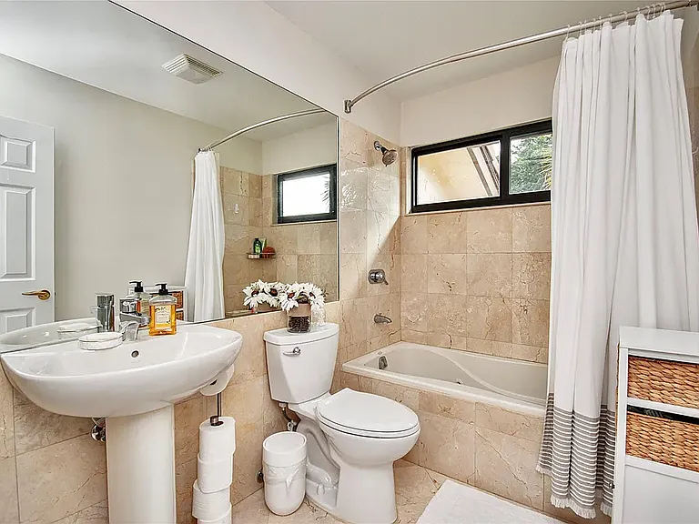 21694 Town Place Dr — Photo 10