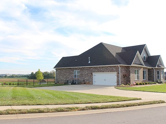 2nd image of 1870 Fenn Ln