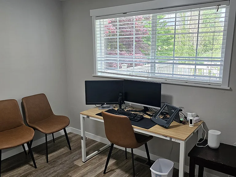 1020 151st Ave SE #1 — Photo 17
