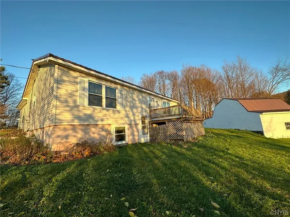 105 N Columbia Rd, Ilion, NY 13357