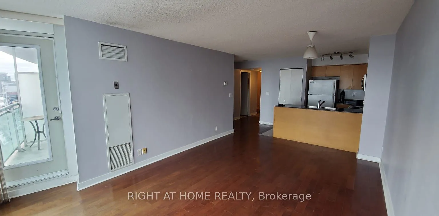 2 bed, $2,600 — Photo 3