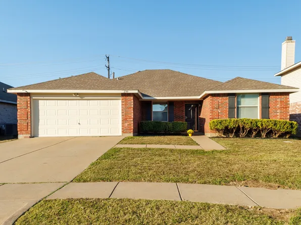 2140 Hacienda Ct, Grand Prairie, TX 75052