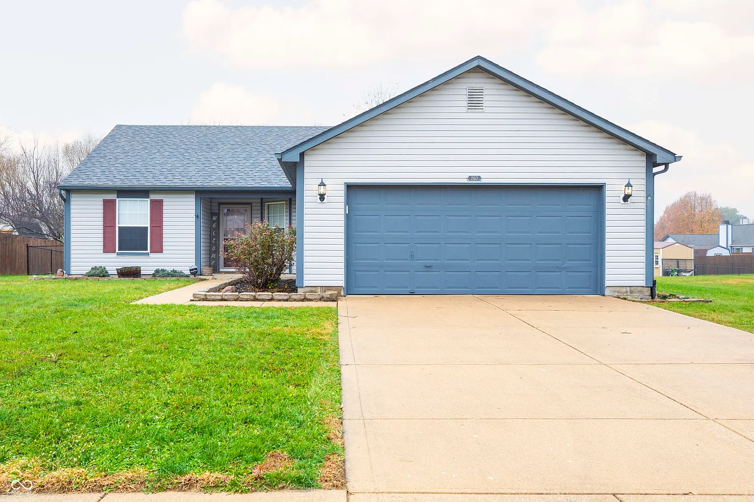 267 Pineview Dr photo 1