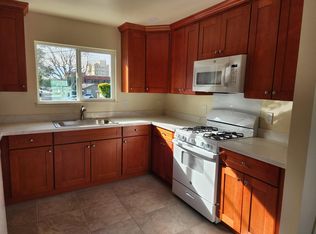 318 Soledad St #11, Salinas, CA 93901