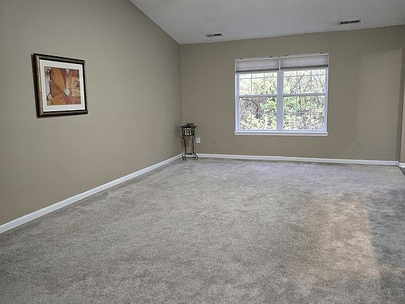 3rd image of 12220 Sweet Creek Trl