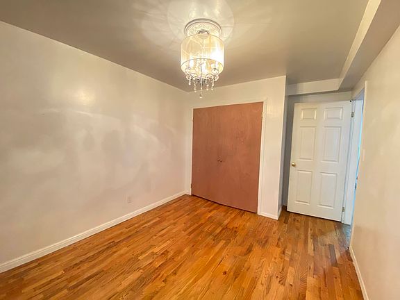 4th image of 50-11 38th St #2