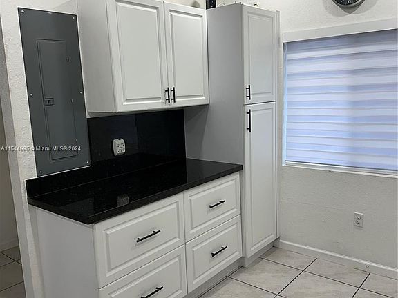 4th image of 18124 NW 29th Ct