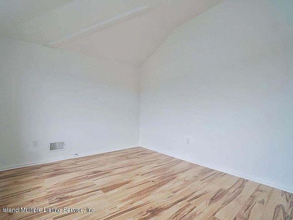 4th image of 797 Rossville Ave Floor 2