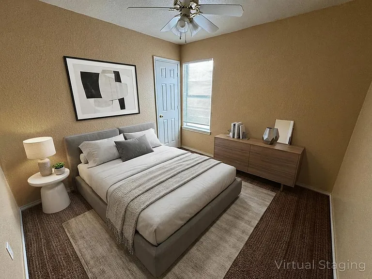3203 Toledo Dr — Photo 12