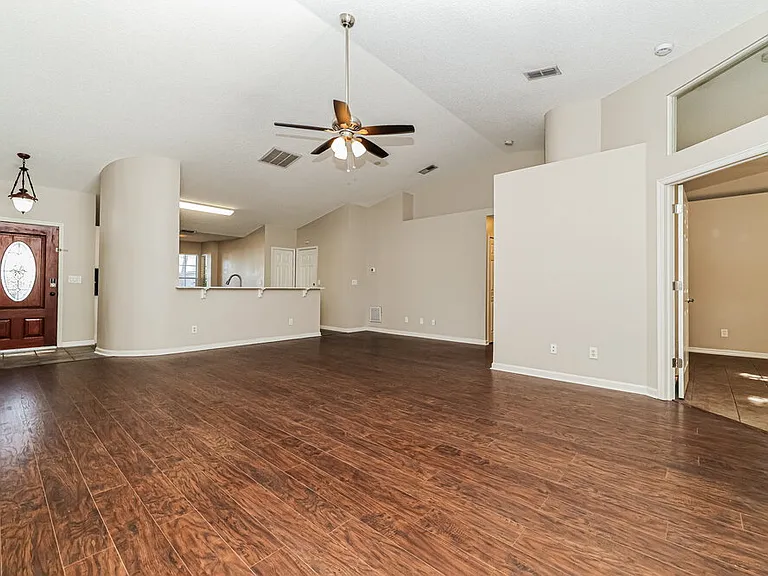 4022 Fontana Pl — Photo 5