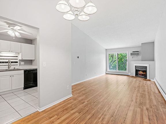 4th image of 3425 Golfview Dr APT 308