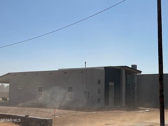 2nd image of 15000 Hinojos Ave