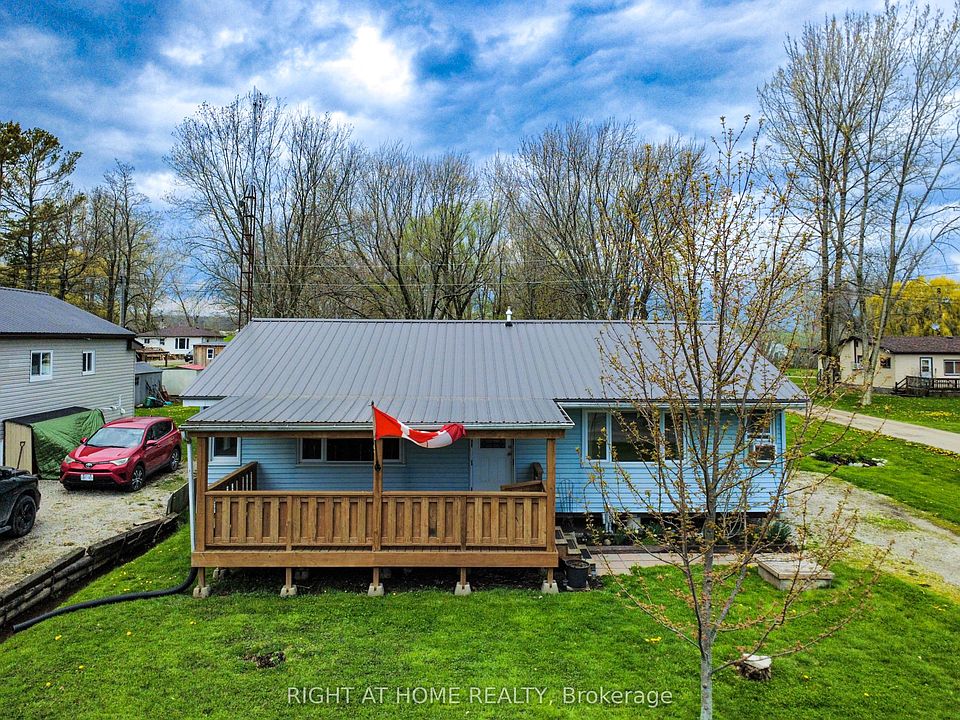 1st image of 21 Lakeview Ln