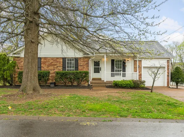 5800 Labrador Ln, Antioch, TN 37013
