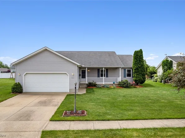 749 Timber Wolf Ln, Lagrange, OH 44050