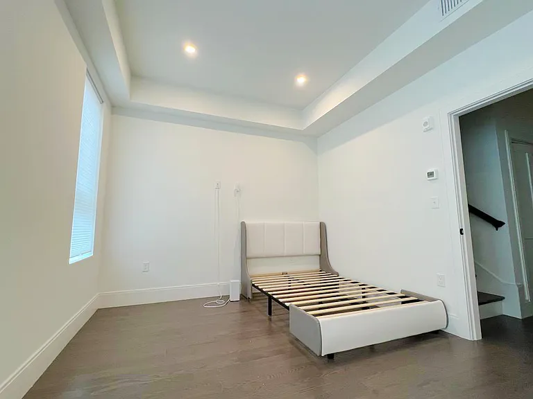 23 Charles Park Rd #23 — Photo 17