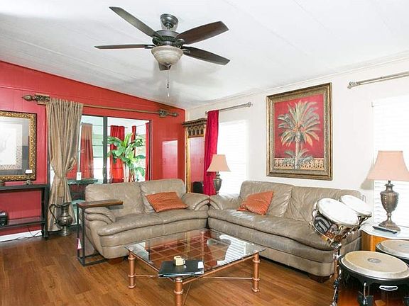 2nd image of 603 Marlin Cir