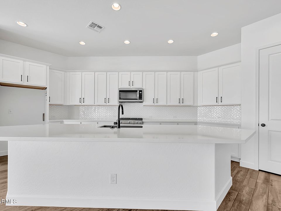 1st image of 2374 E RIHL Road