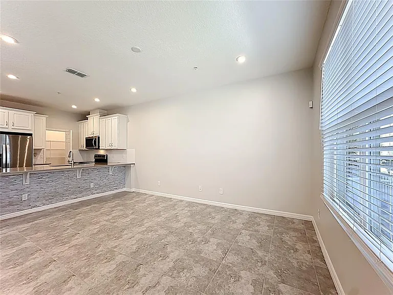 10141 Greenstone Ridge St — Photo 5