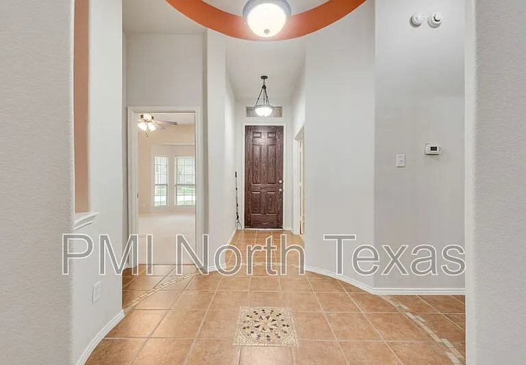 12608 Red Hawk Dr — Photo 5