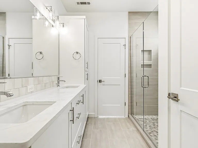 1057 SE Garrison Village Way — Photo 28